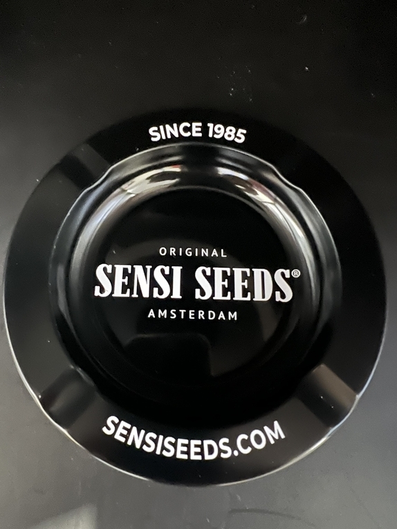 Sensi Seeds Metal ashtray Cannabis Seeds